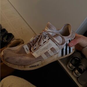 Adidas Men's white and Black Sneakers